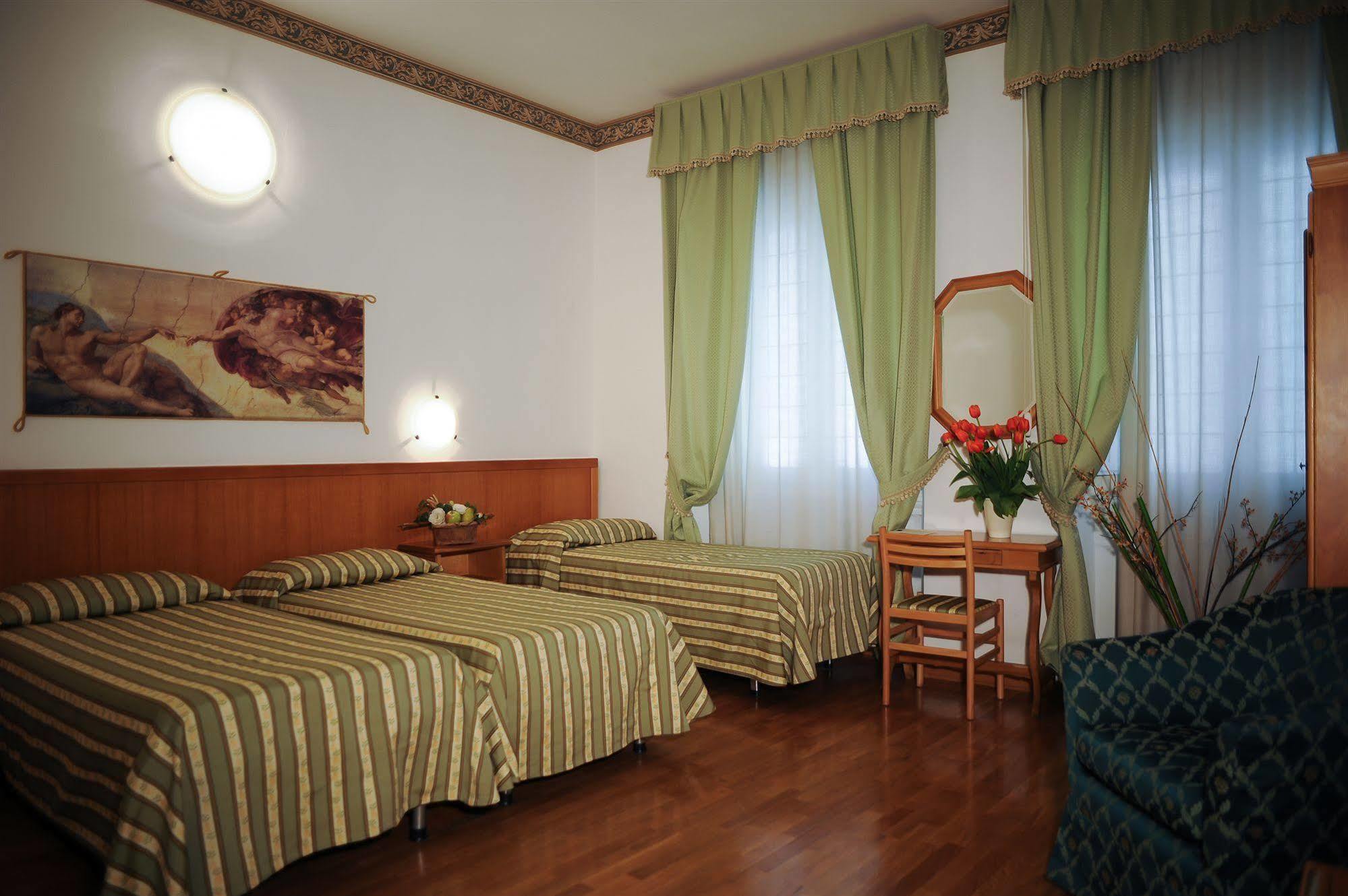 Accademia Florencia